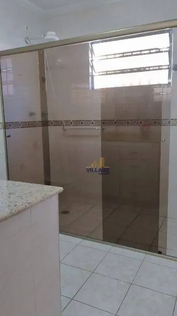 Casa com 3 quartos à venda, 176m2 em Vila Guedes, São Paulo - SP - imagem 4 Foto 4 de Casa com 3 quartos à venda, 176m2 em Vila Guedes, São Paulo - SP
