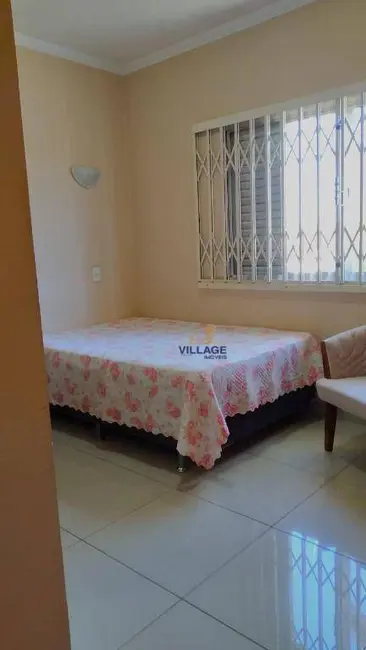 Casa com 3 quartos à venda, 176m2 em Vila Guedes, São Paulo - SP - imagem 8 Foto 8 de Casa com 3 quartos à venda, 176m2 em Vila Guedes, São Paulo - SP