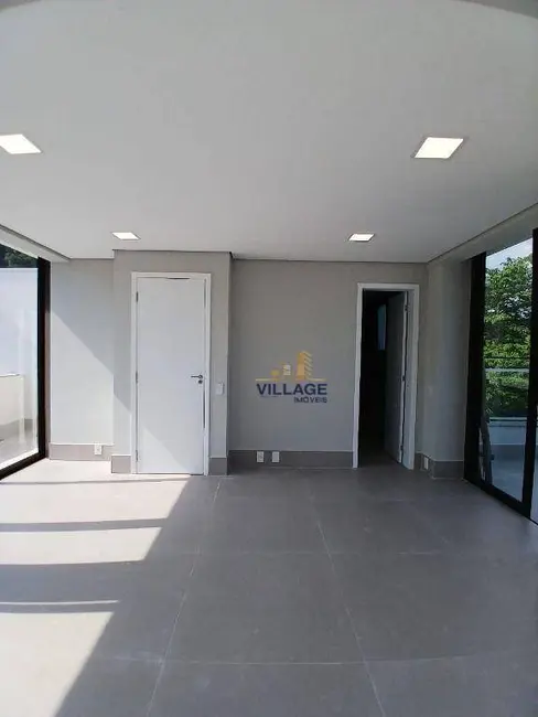 Foto 8 de Sobrado com 5 quartos à venda, 110m2 em Sao Sebastiao - SP