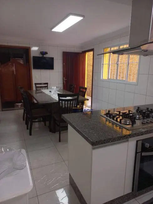 Foto 5 de Sobrado com 3 quartos à venda, 149m2 em Jardim Marisa, São Paulo - SP