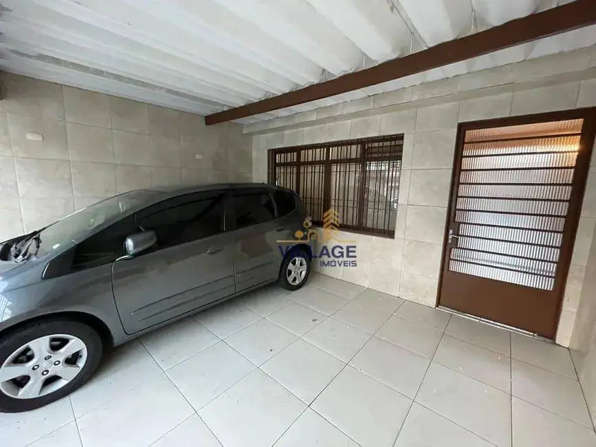 Foto 1 de Casa com 2 quartos à venda, 125m2 em Jardim Mangalot, São Paulo - SP