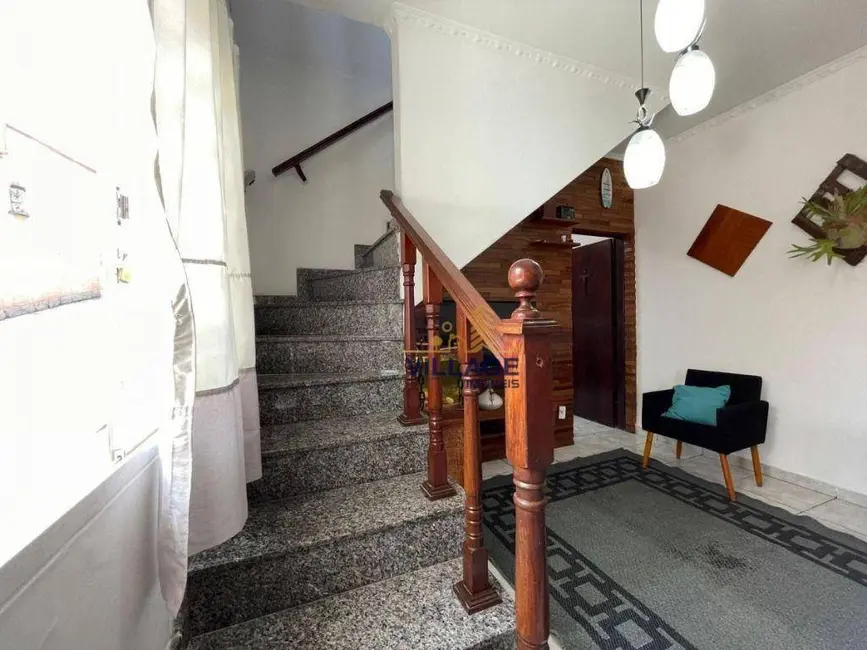 Foto 9 de Casa com 4 quartos à venda, 170m2 em Jaraguá, São Paulo - SP