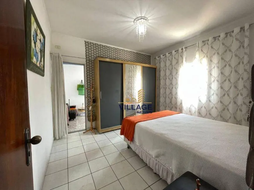 Foto 2 de Casa com 4 quartos à venda, 170m2 em Jaraguá, São Paulo - SP