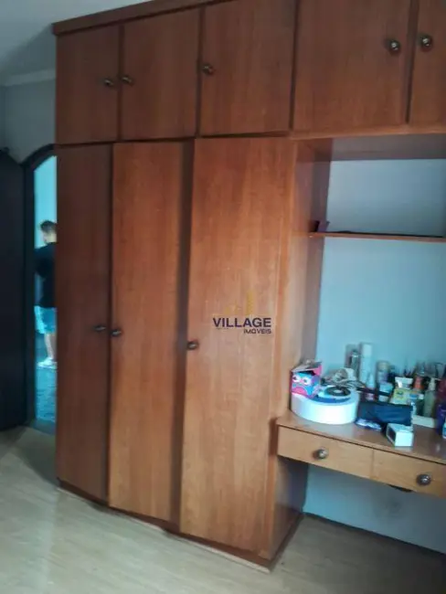 Sobrado com 4 quartos à venda, 250m2 em Jardim Vista Linda, São Paulo - SP - imagem 3 Foto 3 de Sobrado com 4 quartos à venda, 250m2 em Jardim Vista Linda, São Paulo - SP