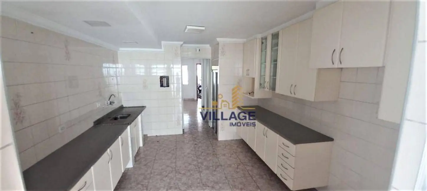Sobrado com 2 quartos à venda, 88m2 em Conjunto Residencial Vista Verde, São Paulo - SP - imagem 3 Foto 3 de Sobrado com 2 quartos à venda, 88m2 em Conjunto Residencial Vista Verde, São Paulo - SP