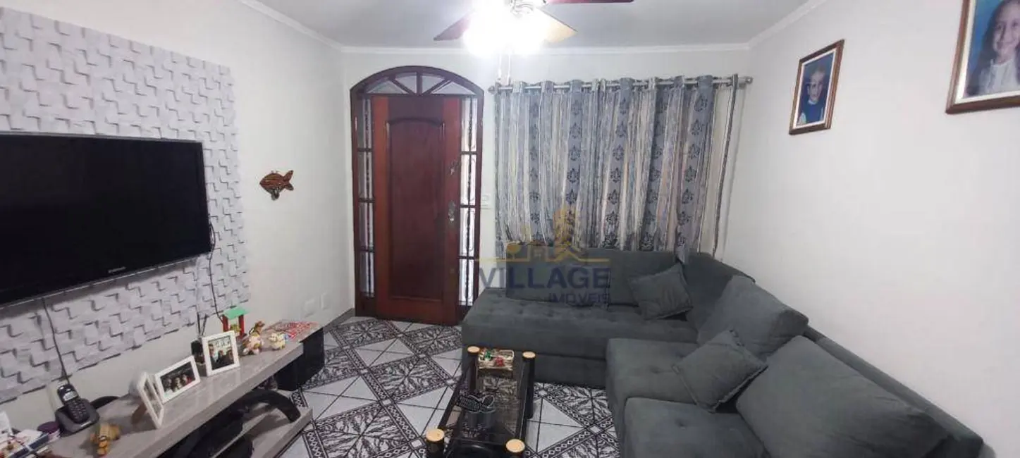 Sobrado com 3 quartos à venda, 89m2 em Conjunto Residencial Vista Verde, São Paulo - SP - imagem 3 Foto 3 de Sobrado com 3 quartos à venda, 89m2 em Conjunto Residencial Vista Verde, São Paulo - SP