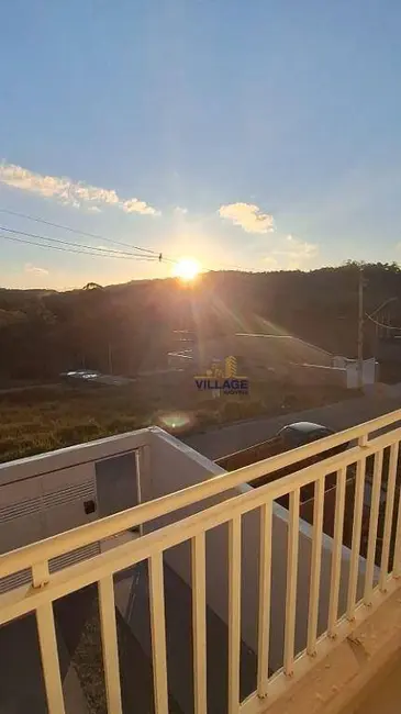 Sobrado com 3 quartos à venda, 150m2 em Chácara Roselândia, Cotia - SP - imagem 9 Foto 9 de Sobrado com 3 quartos à venda, 150m2 em Chácara Roselândia, Cotia - SP