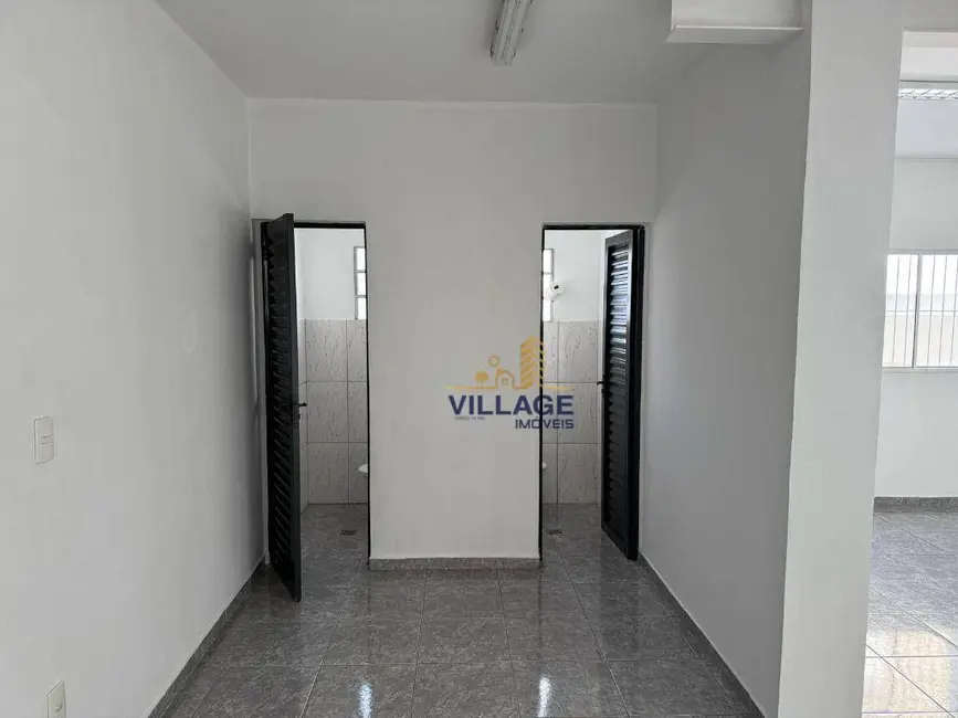 Foto 4 de Armazém / Galpão à venda e para alugar, 350m2 em Vila Anastácio, São Paulo - SP