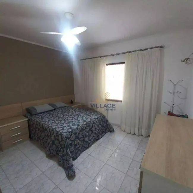 Foto 9 de Casa com 3 quartos à venda, 262m2 em Jardim Marisa, São Paulo - SP