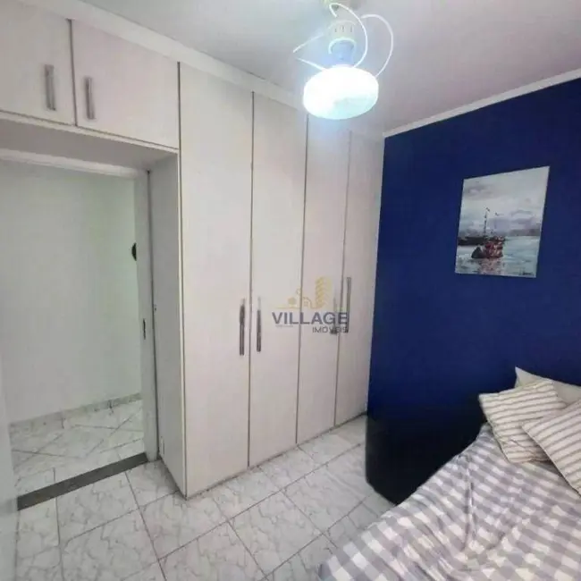 Foto 2 de Casa com 3 quartos à venda, 262m2 em Jardim Marisa, São Paulo - SP