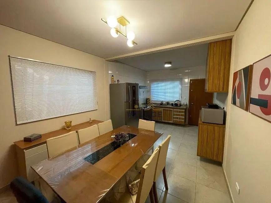 Sobrado com 3 quartos à venda, 125m2 em Vila Santa Edwiges, São Paulo - SP - imagem 6 Foto 6 de Sobrado com 3 quartos à venda, 125m2 em Vila Santa Edwiges, São Paulo - SP