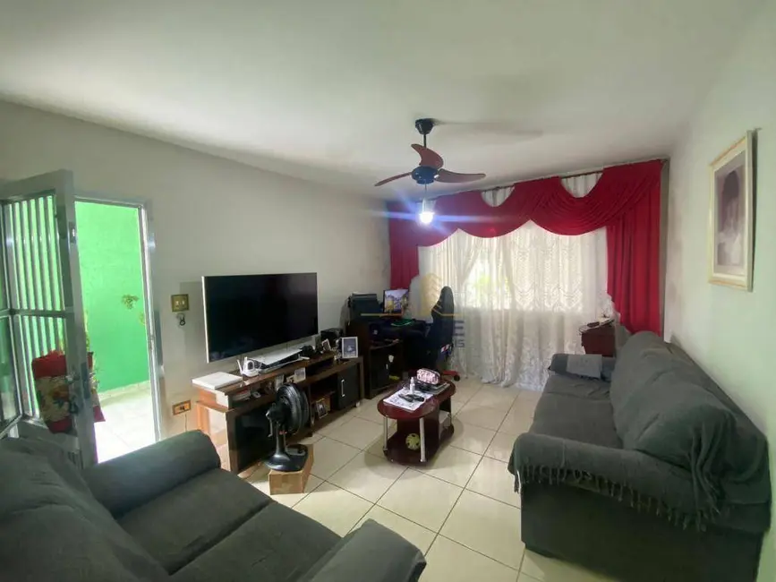 Foto 4 de Casa com 2 quartos à venda, 300m2 em Jardim Marisa, São Paulo - SP