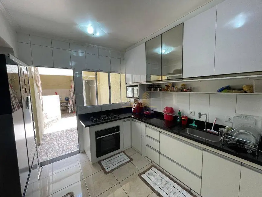 Sobrado com 3 quartos à venda, 88m2 em Conjunto Residencial Vista Verde, São Paulo - SP - imagem 9 Foto 9 de Sobrado com 3 quartos à venda, 88m2 em Conjunto Residencial Vista Verde, São Paulo - SP
