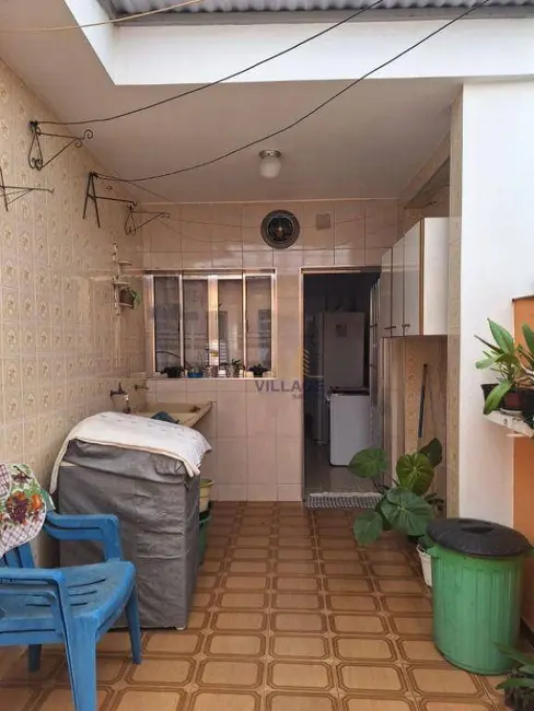 Foto 2 de Casa com 2 quartos à venda, 125m2 em Jardim Marisa, São Paulo - SP