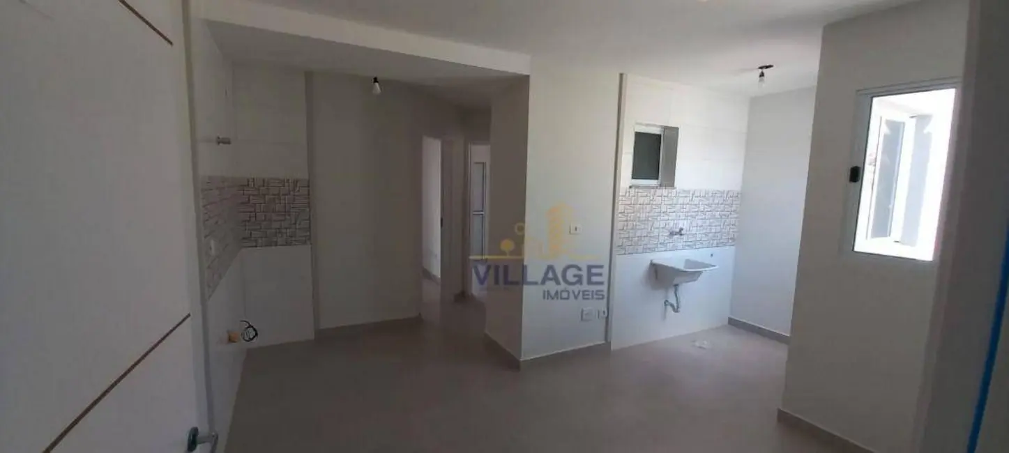 Foto 2 de Apartamento com 2 quartos à venda, 51m2 em Vila Santa Edwiges, São Paulo - SP