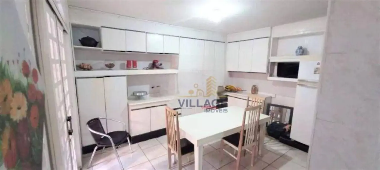 Foto 9 de Casa com 2 quartos à venda, 250m2 em Jardim Marisa, São Paulo - SP