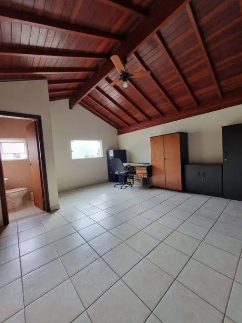 Sobrado com 3 quartos à venda, 150m2 em Vila Campesina, Osasco - SP - imagem 8 Foto 8 de Sobrado com 3 quartos à venda, 150m2 em Vila Campesina, Osasco - SP
