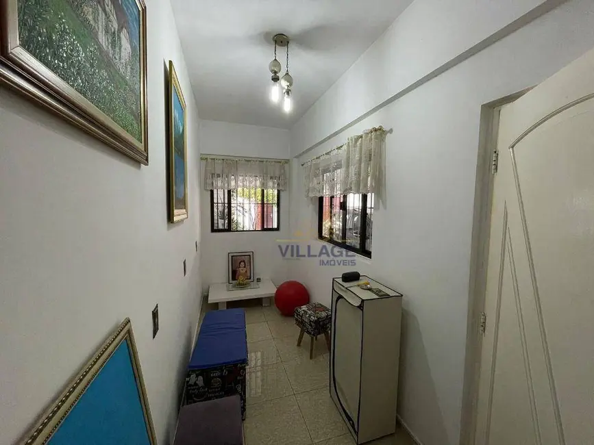 Casa com 4 quartos à venda, 467m2 em City América, São Paulo - SP - imagem 4 Foto 4 de Casa com 4 quartos à venda, 467m2 em City América, São Paulo - SP