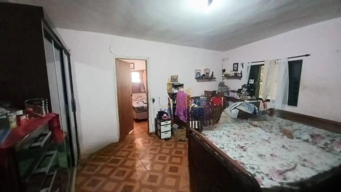 Casa com 3 quartos à venda, 300m2 em Vila Nossa Senhora do Retiro, São Paulo - SP - imagem 5 Foto 5 de Casa com 3 quartos à venda, 300m2 em Vila Nossa Senhora do Retiro, São Paulo - SP