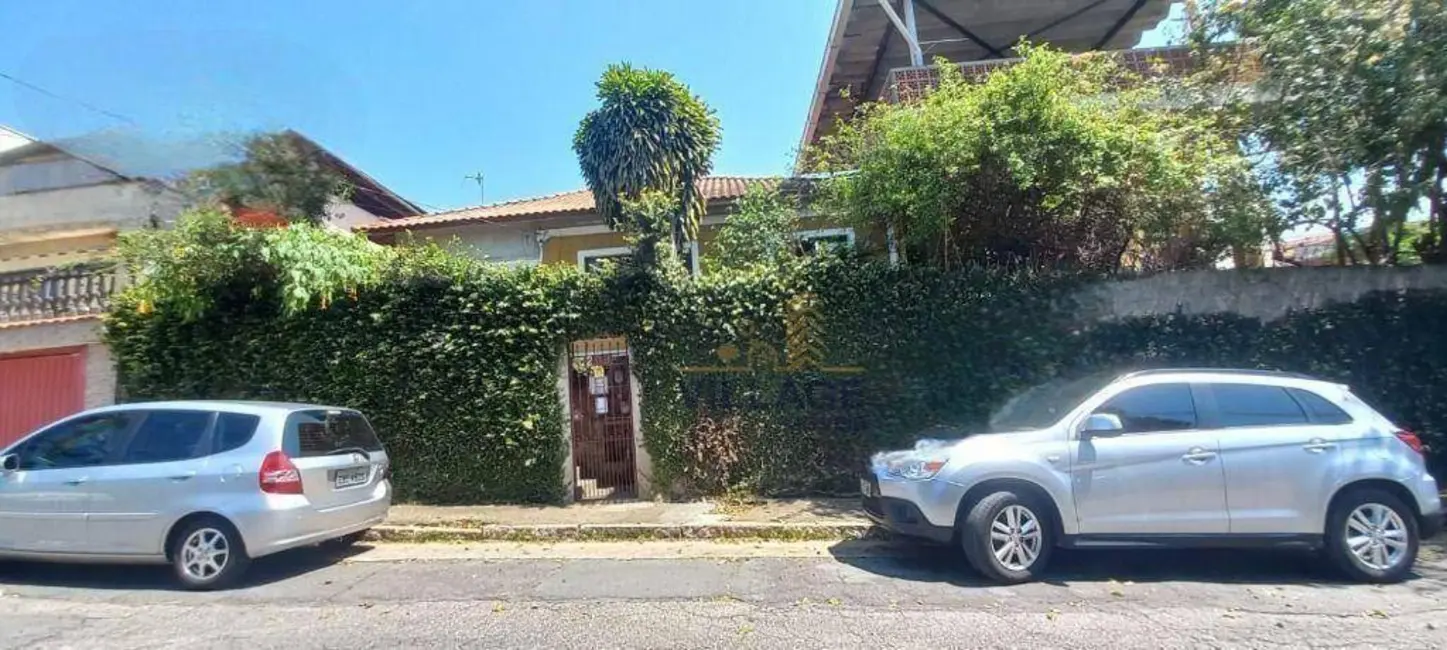 Casa com 3 quartos à venda, 470m2 em Vila Pereira Cerca, São Paulo - SP - imagem 1 Foto 1 de Casa com 3 quartos à venda, 470m2 em Vila Pereira Cerca, São Paulo - SP