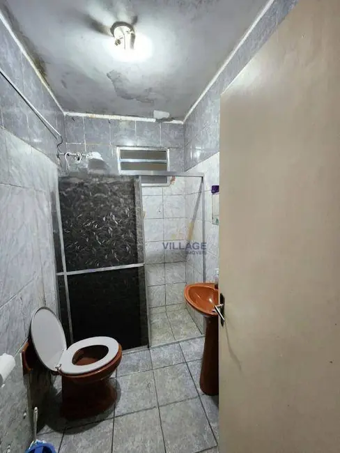 Foto 9 de Casa com 2 quartos à venda, 209m2 em Vila Pereira Barreto, São Paulo - SP