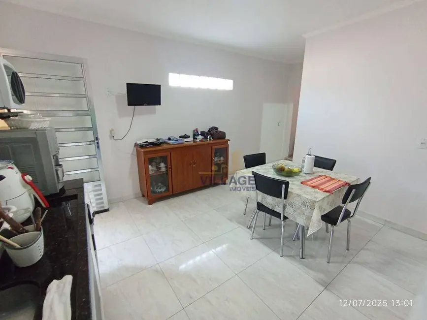 Sobrado com 3 quartos à venda, 223m2 em Jardim Jaraguá, São Paulo - SP - imagem 9 Foto 9 de Sobrado com 3 quartos à venda, 223m2 em Jardim Jaraguá, São Paulo - SP