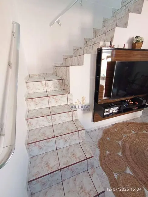 Sobrado com 3 quartos à venda, 223m2 em Jardim Jaraguá, São Paulo - SP - imagem 8 Foto 8 de Sobrado com 3 quartos à venda, 223m2 em Jardim Jaraguá, São Paulo - SP