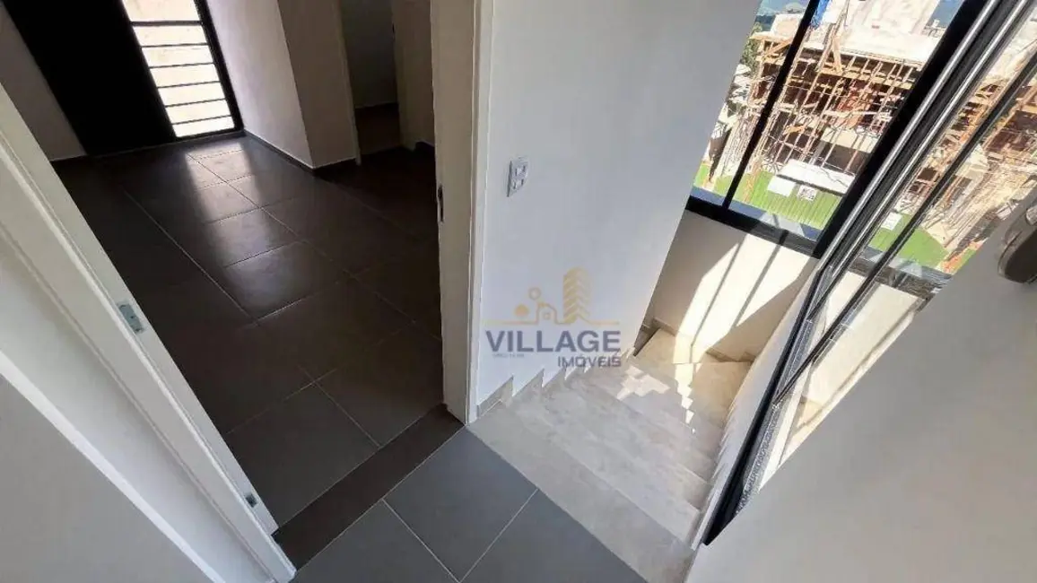 Foto 9 de Casa de Condomínio com 4 quartos à venda, 360m2 em Santana De Parnaiba - SP