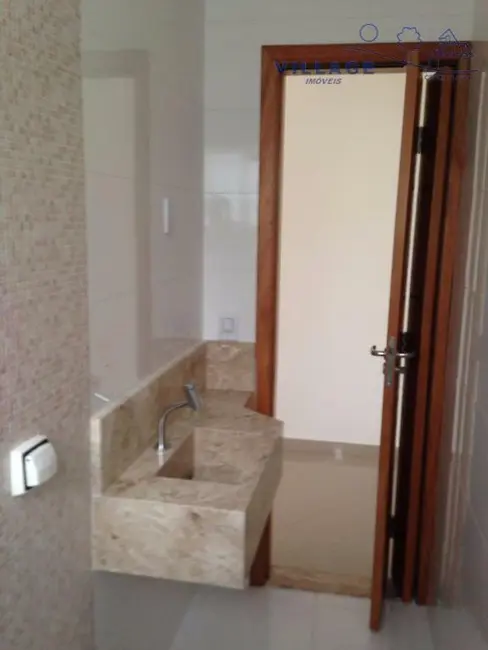 Sobrado com 3 quartos à venda, 121m2 em Vila Mangalot, São Paulo - SP - imagem 4 Foto 4 de Sobrado com 3 quartos à venda, 121m2 em Vila Mangalot, São Paulo - SP