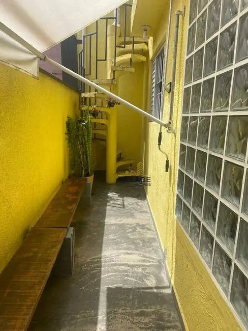 Sobrado com 3 quartos à venda, 85m2 em Parque São Domingos, São Paulo - SP - imagem 2 Foto 2 de Sobrado com 3 quartos à venda, 85m2 em Parque São Domingos, São Paulo - SP