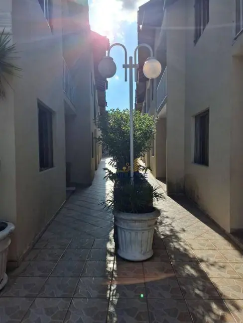 Foto 3 de Casa de Condomínio com 2 quartos à venda, 70m2 em Parque São Domingos, São Paulo - SP