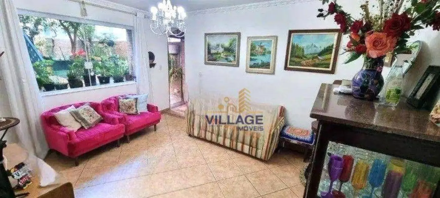 Foto 3 de Casa com 3 quartos à venda, 267m2 em Parque Maria Domitila, São Paulo - SP