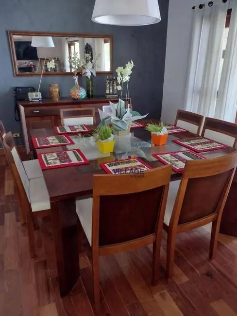 Casa de Condomínio com 4 quartos à venda, 450m2 em Santana De Parnaiba - SP - imagem 3 Foto 3 de Casa de Condomínio com 4 quartos à venda, 450m2 em Santana De Parnaiba - SP