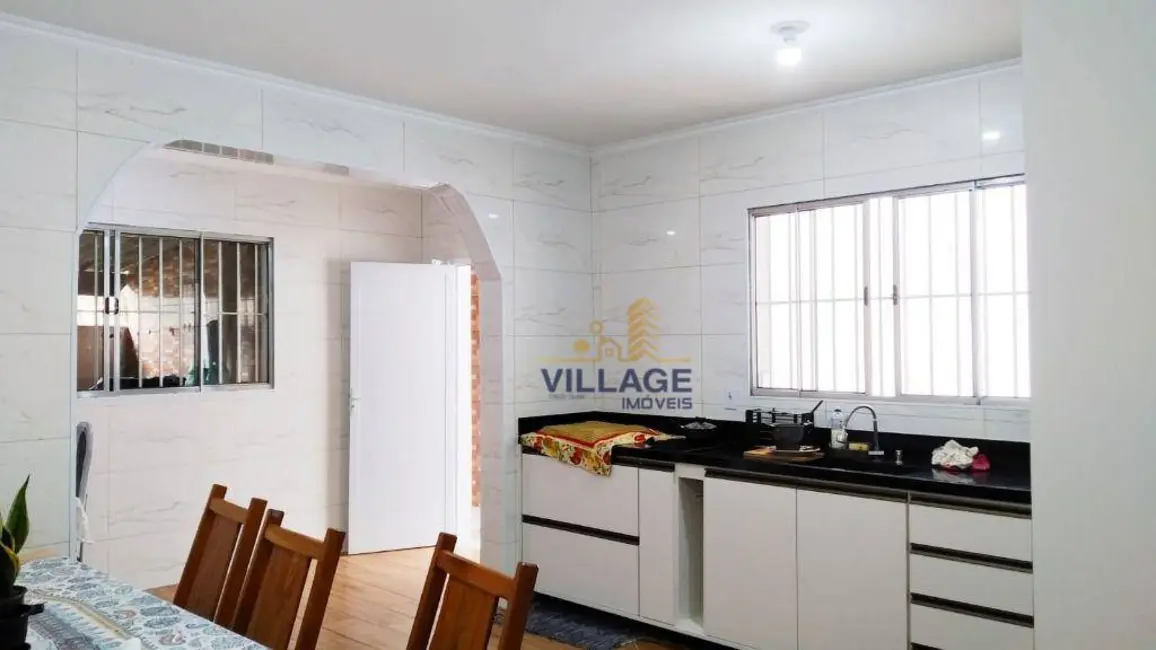 Casa com 2 quartos à venda, 250m2 em Jardim Britânia, São Paulo - SP - imagem 8 Foto 8 de Casa com 2 quartos à venda, 250m2 em Jardim Britânia, São Paulo - SP