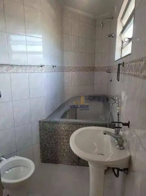 Foto 7 de Sobrado com 3 quartos à venda, 200m2 em Vila Mangalot, São Paulo - SP
