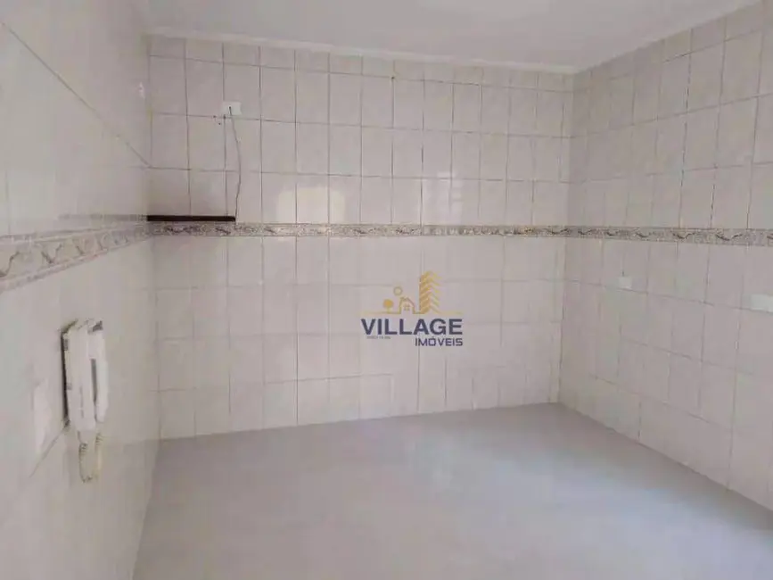 Foto 8 de Sobrado com 3 quartos à venda, 200m2 em Vila Mangalot, São Paulo - SP