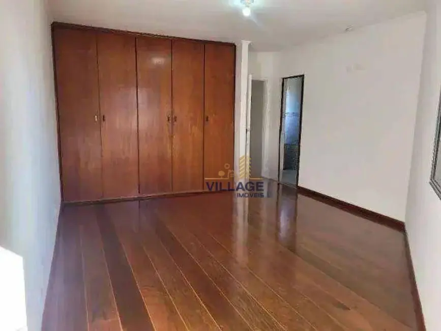 Foto 4 de Sobrado com 3 quartos à venda, 200m2 em Vila Mangalot, São Paulo - SP