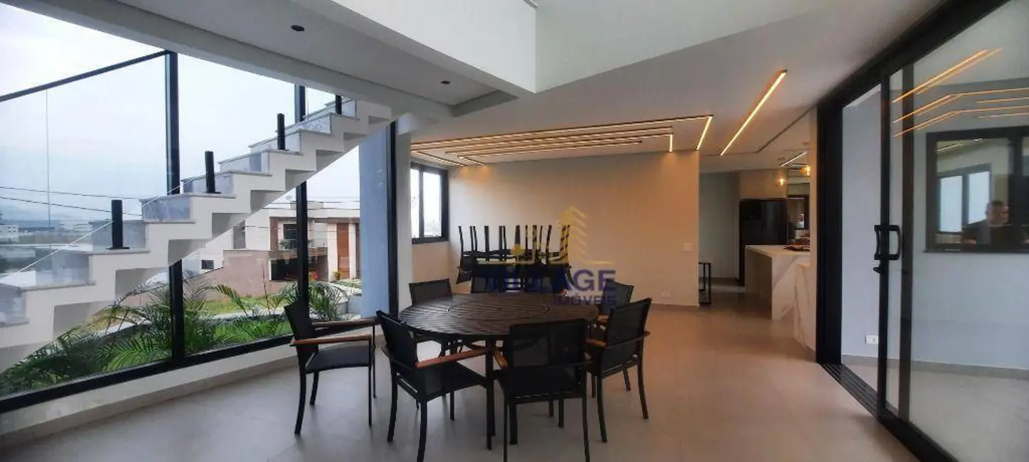 Casa de Condomínio com 5 quartos à venda, 640m2 em Nova Caieiras, Caieiras - SP - imagem 6 Foto 6 de Casa de Condomínio com 5 quartos à venda, 640m2 em Nova Caieiras, Caieiras - SP