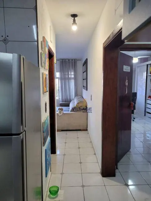 Casa com 2 quartos à venda, 172m2 em Ayrosa, Osasco - SP - imagem 9 Foto 9 de Casa com 2 quartos à venda, 172m2 em Ayrosa, Osasco - SP