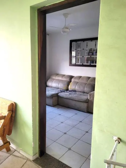 Casa com 2 quartos à venda, 172m2 em Ayrosa, Osasco - SP - imagem 5 Foto 5 de Casa com 2 quartos à venda, 172m2 em Ayrosa, Osasco - SP