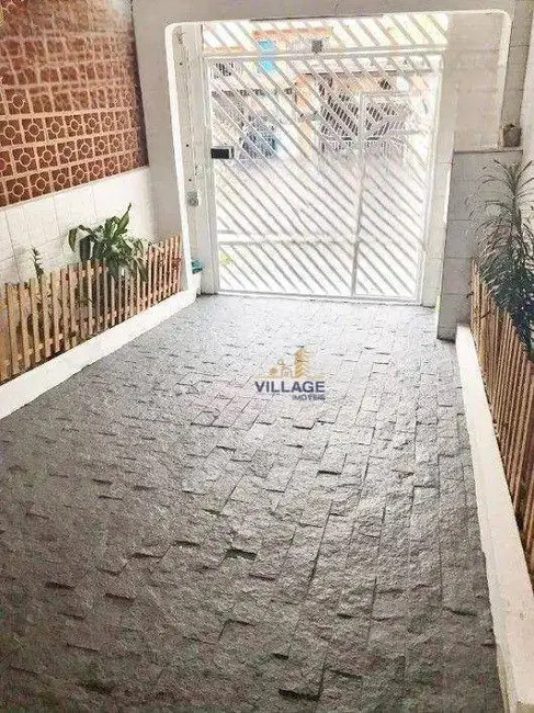 Sobrado com 2 quartos à venda, 76m2 em Conjunto Residencial Vista Verde, São Paulo - SP - imagem 1 Foto 1 de Sobrado com 2 quartos à venda, 76m2 em Conjunto Residencial Vista Verde, São Paulo - SP