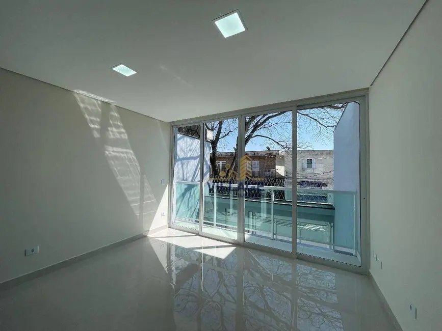 Foto 3 de Sobrado com 3 quartos à venda e para alugar, 330m2 em Vila Fanton, São Paulo - SP