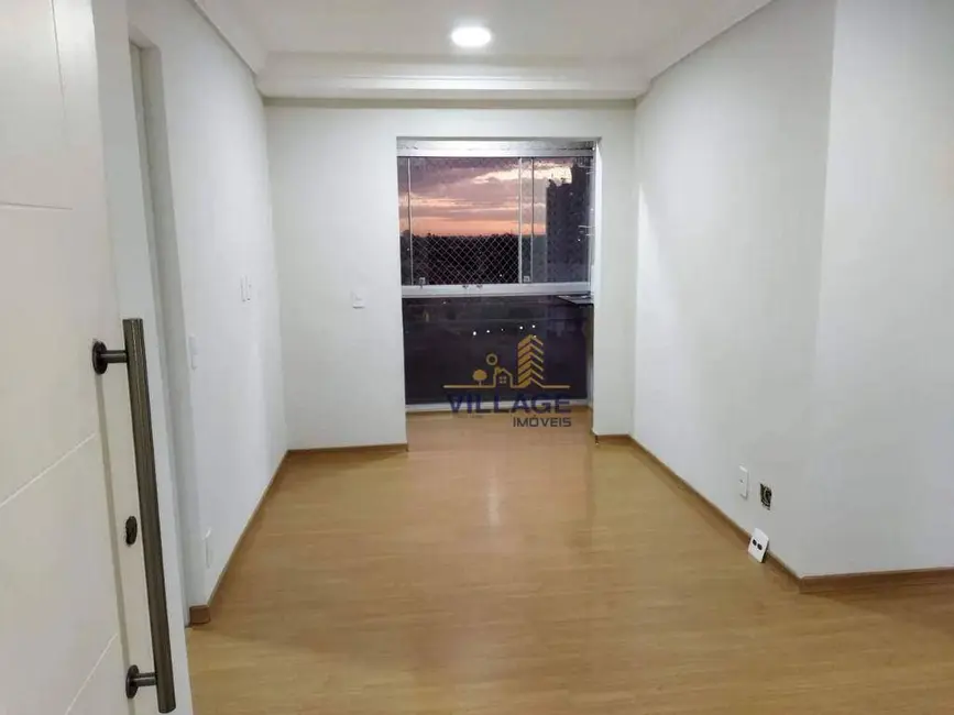 Foto 1 de Apartamento com 2 quartos à venda, 52m2 em Parque Maria Domitila, São Paulo - SP