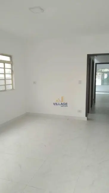 Foto 9 de Sobrado com 3 quartos para alugar, 200m2 em Parque São Domingos, São Paulo - SP