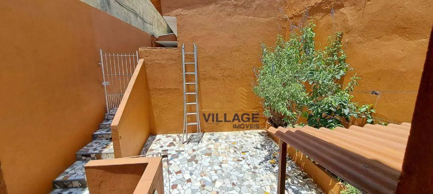 Casa com 4 quartos à venda, 252m2 em Vila Menck, Osasco - SP - imagem 8 Foto 8 de Casa com 4 quartos à venda, 252m2 em Vila Menck, Osasco - SP