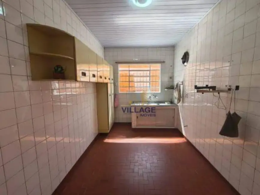 Foto 3 de Casa com 2 quartos à venda, 133m2 em Vila Pereira Barreto, São Paulo - SP