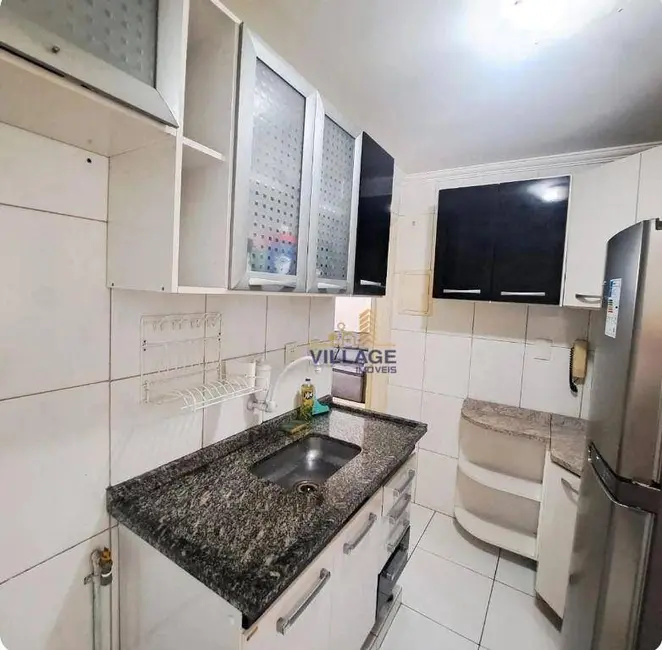 Foto 2 de Apartamento com 2 quartos à venda, 50m2 em São Pedro, Osasco - SP