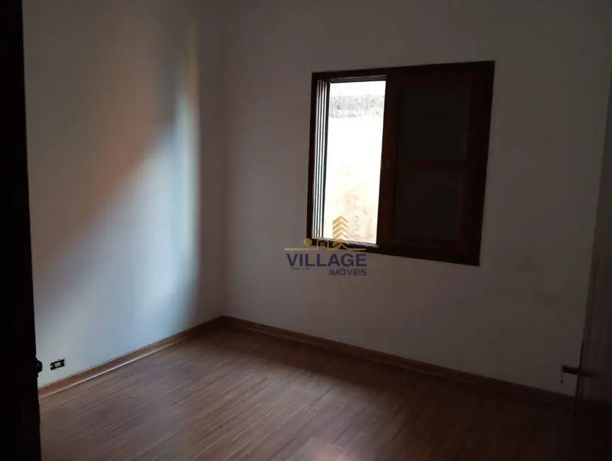 Foto 2 de Sobrado com 4 quartos à venda, 275m2 em Jaraguá, São Paulo - SP