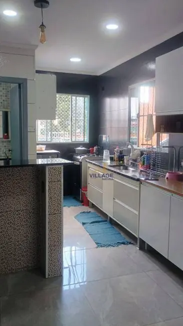 Foto 4 de Sobrado com 3 quartos para alugar, 200m2 em Vila Penteado, São Paulo - SP