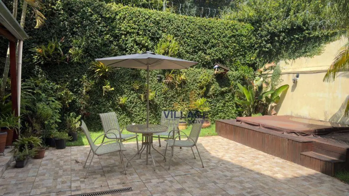 Sobrado com 3 quartos à venda, 240m2 em Adalgisa, Osasco - SP - imagem 5 Foto 5 de Sobrado com 3 quartos à venda, 240m2 em Adalgisa, Osasco - SP